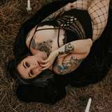 kinkytattedmilf