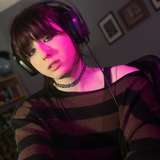 zoeybuttons